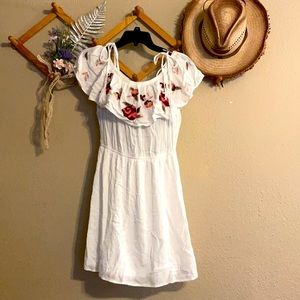Dizzy Lizzy Small Sun Festival White&Floral Dress